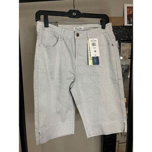 nwt size 10 womens silver jean shorts above the knee fly zipper by true slim ini